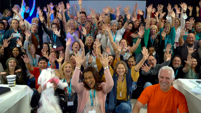 QHTH Class Photo Cheering